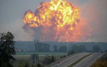Взрывы на военных складах на Черниговщине: что сейчас происходит (ФОТО, ВИДЕО)