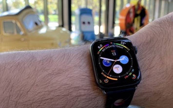 На сколько часов хватает заряда Apple Watch 4?