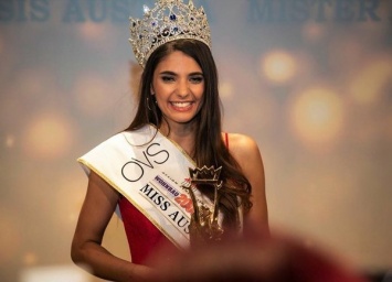 Победительница конкурса красоты "Мисс Австрия" впервые за 90 лет лишилась титула