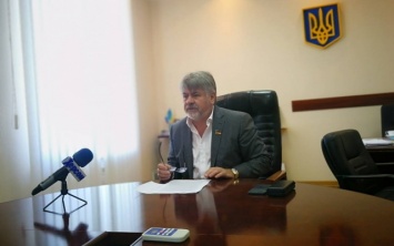 Заместитель председателя Херсонского облсовета утверждает, что депутат Драговоз наживается на детях