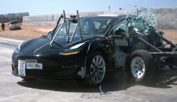 Tesla Model 3 - самый безопасный автомобиль за всю историю краш-тестов NHTSA