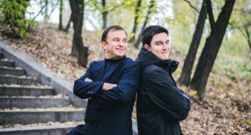 «Около шести миллионов гривен»: Виктор Павлик записал видеообращение к украинцам с просьбой спасти его сына