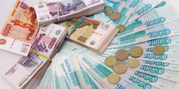Центробанк: россияне забирают деньги со вкладов