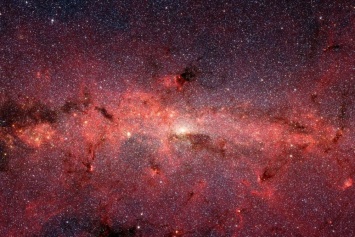 Команда ученых заметила две необычные вспышки в центре Млечного Пути