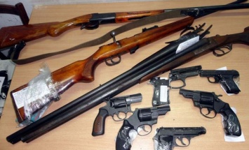 За неделю жители Николаевщины сдали в полицию 80 единиц оружия и 430 боеприпасов
