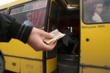Запорожские маршрутчики требуют поднять цену проезда