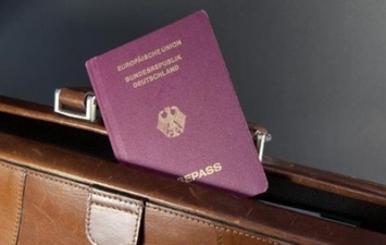 Transparency International раскритиковала торговлю паспортами в ЕС