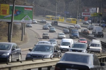 В Киеве активисты блокировали несколько крупных магистралей в час пик