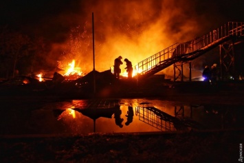 Дело «Виктории»: свидетели сообщают о вспышке, с которой начался пожар