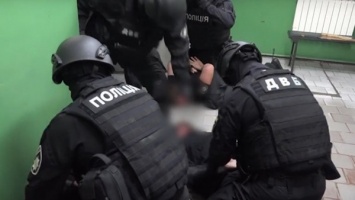 В харьковском метро после инцидента с избиениями поставят камеры в комнате полиции