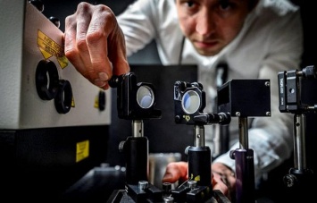 Ученые создали самую быструю в мире фотокамеру: 10 триллионов кадров в секунду