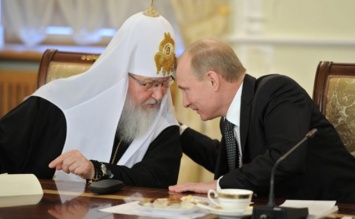 РФ готовит Украину к религиозному противостоянию: эксперт раскрыла коварный план Кремля
