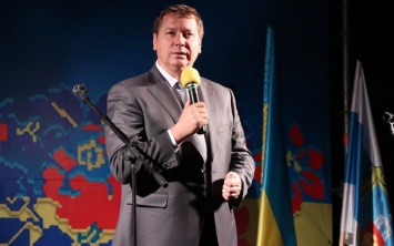 Андрей Гордеев поздравил жителей Белозерки с 238-летием поселка