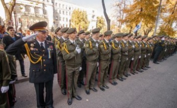 В День защитника Украины кадеты в Днепре присягнули на верность родине