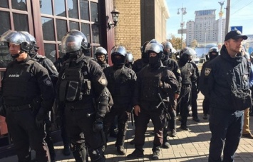 Полиция опровергает, что применила спецсредства к активистам на Майдане