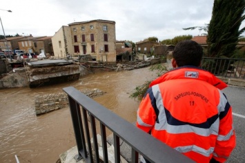Число жертв внезапных наводнений во Франции возросло до 13. Фото стихии