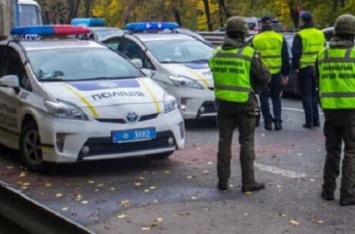 В Киеве вооруженные люди похитили мужчину