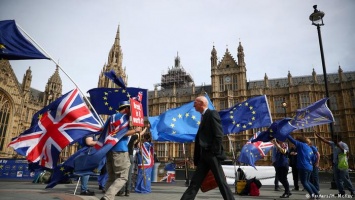 FAZ: Лондону не хватает реализма в переговорах по "Брекзиту"