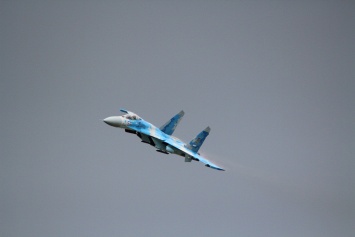 Крушение Су-27 в Винницкой области: подробности о жертвах и первые кадры с места трагедии