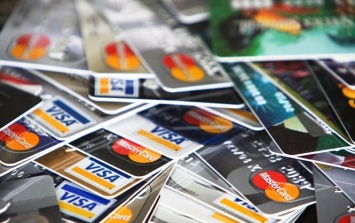 В НБУ считают мгновенные платежи новой угрозой банковским картам