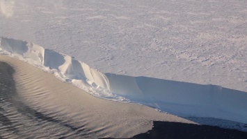 "Пение" антарктических ледников попало на видео