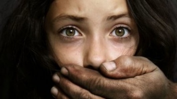 Азербайджанец, искусивший девочку-подростка, остался на свободе