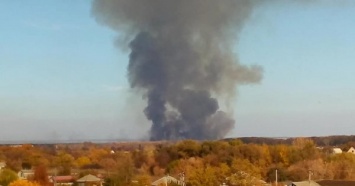 На военном полигоне под Харьковом случился масштабный пожар