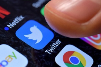 Twitter раскрыл почти 4 тысячи связанных с "фабрикой троллей" аккаунтов
