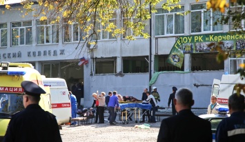 Число жертв нападения на колледж в Керчи возросло до 20