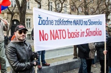 Словакия перестает быть надежным союзником США