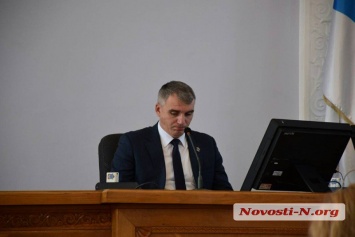 Депутаты на сессии Николаевского горсовета требуют отчета директора департамента ЖКХ Кузнецова
