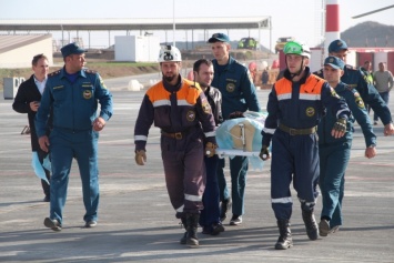 Семерых пострадавших в керченской трагедии самолетом МЧС доставят в Москву