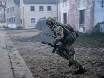 Кабмин утвердил порядок применения оружия в Вооруженных силах для отпора агрессии против Украины
