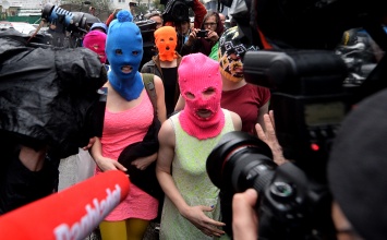 Минюст РФ обжаловал решение ЕСПЧ о компенсации участницам Pussy Riot