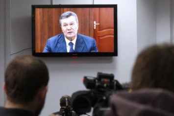 Все адвокаты Януковича срочно вылетели в Москву