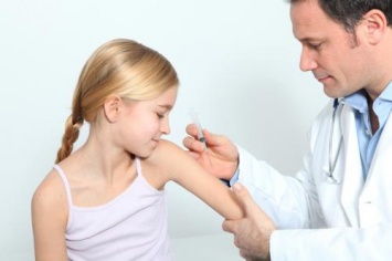 «Побочные эффекты»: Минздрав приостановил вакцинацию по Пермскому краю от энцефалита
