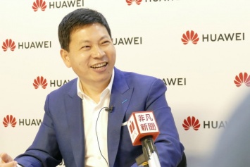 Глава Huawei рассказал о складном смартфоне с гибким дисплеем и 5G