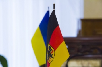 Германия может добавить Украину в список "безопасных стран"