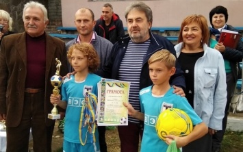 В Николаеве состоялся турнир по мини-футболу среди детских команд памяти В. Салютина