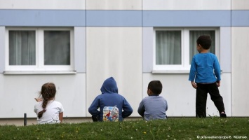 Еврокомиссия: Число нелегальных мигрантов в Германии неизвестно
