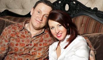 Виктор Рыбин и Наталья Сенчукова рассказали, что оба лечатся от меланомы