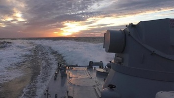 Украина заявила о возвращении своего "мощнейшего" корабля в Азовское море