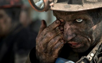 Шахов раскрыл требования бастующих на глубине шахтеров: зарплату уже не просят