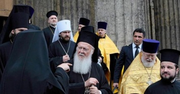 В РПЦ потребовали от Вселенского патриархата извинений