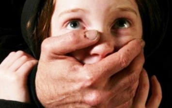 В Николаеве средь бела дня изнасиловали 12-летнюю девочку
