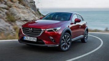 Mazda готовит к продажам обновленное кросс-купе CX-4