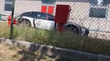 Кроссовер Ferrari Purosangue впервые на видео