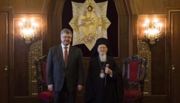 Порошенко поздравил Варфоломея с 27-й годовщиной патриаршества