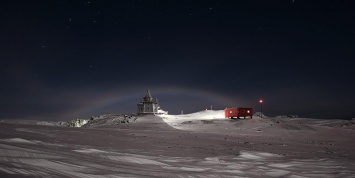 Россияне устроили поножовщину в Антарктиде
