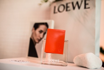 Это все о ней: киевская презентация нового аромата Loewe